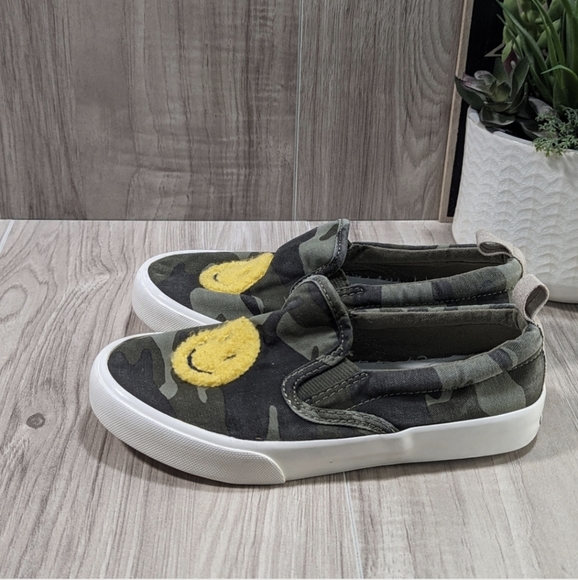 Gymboree SMILEY FACE Sneakers Girls Size 13 Camo Slip On - Picture 6 of 13